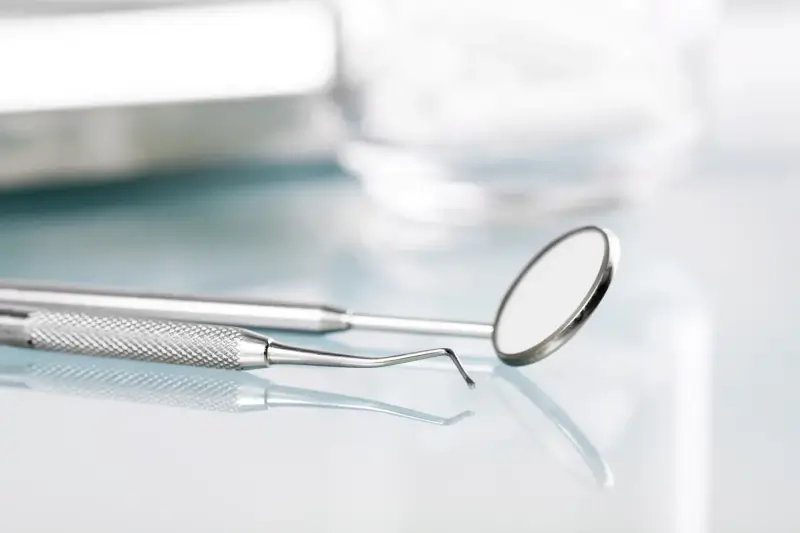 Czy dentysta to lekarz?