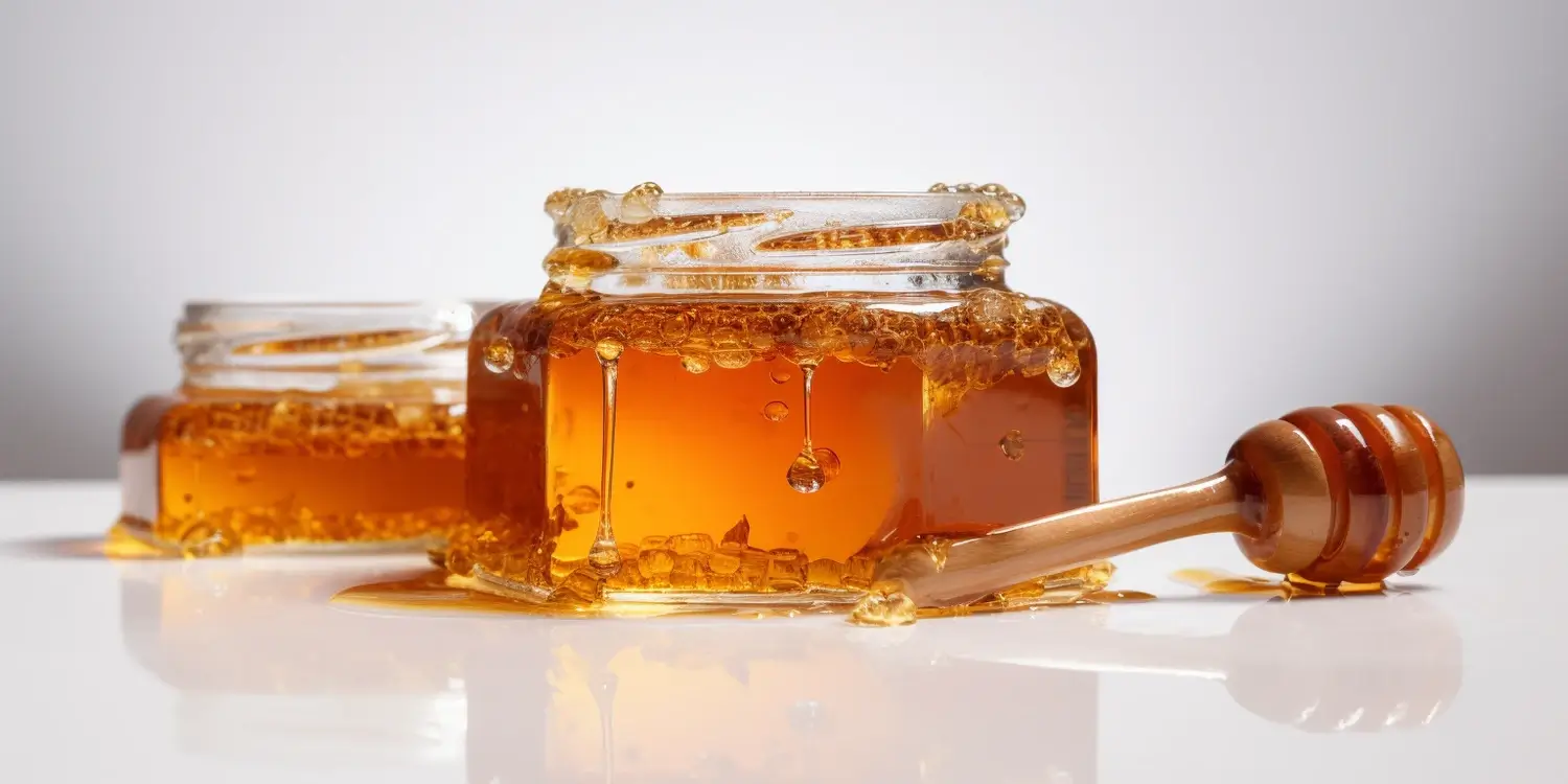 Kiedy zbiera się miód nawłociowy?